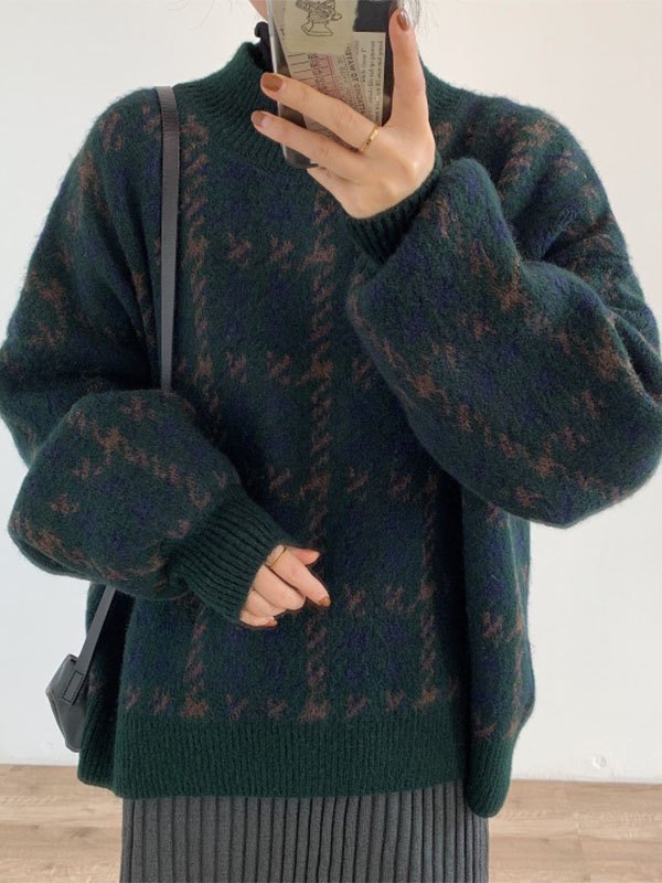 DARK GREEN PATTERNED SWEATER WITH STAND-UP COLLAR AND LONG SLEEVES