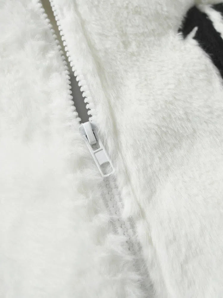 WHITE FLEECE JACKET WITH BLACK EMBLEM URBAN STYLE FUZZY FLEECE