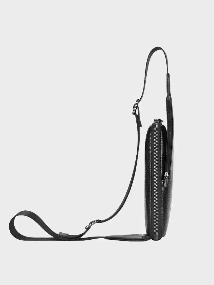 BLACK LEATHER SLING BAG FOR N'IMPORTE QUELLE TENUE