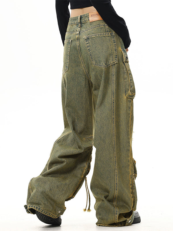 DISTRESSED BAGGY CARGO JEANS WITH WASHED FINISH