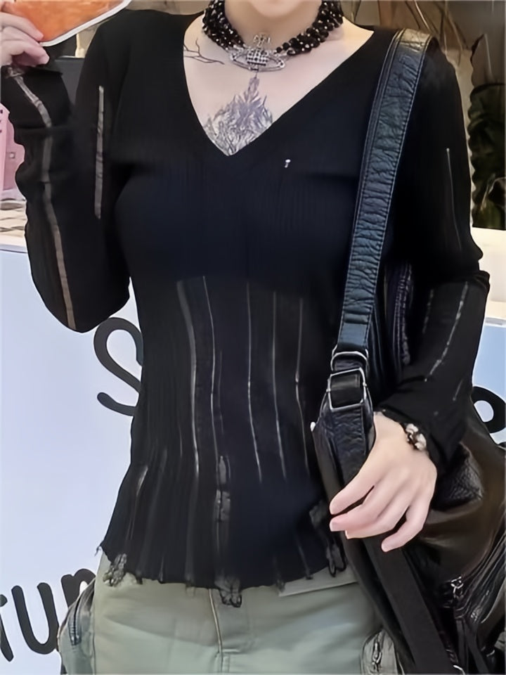 DISTRESSED KNIT V-NECK TOP VERSATILE SLIM FIT SWEATER