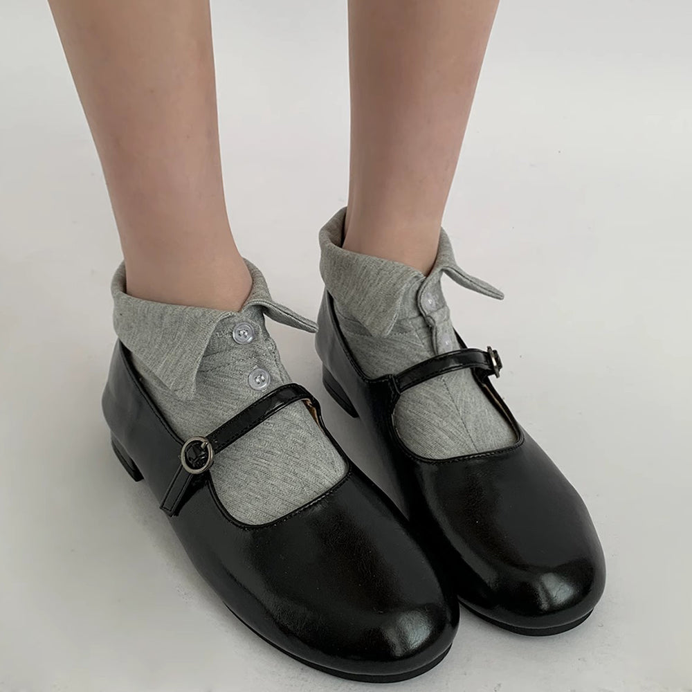 ELEGANT GRAY ANKLE SOCKS: BUTTON-UP COLLAR ANKLE SOCKS