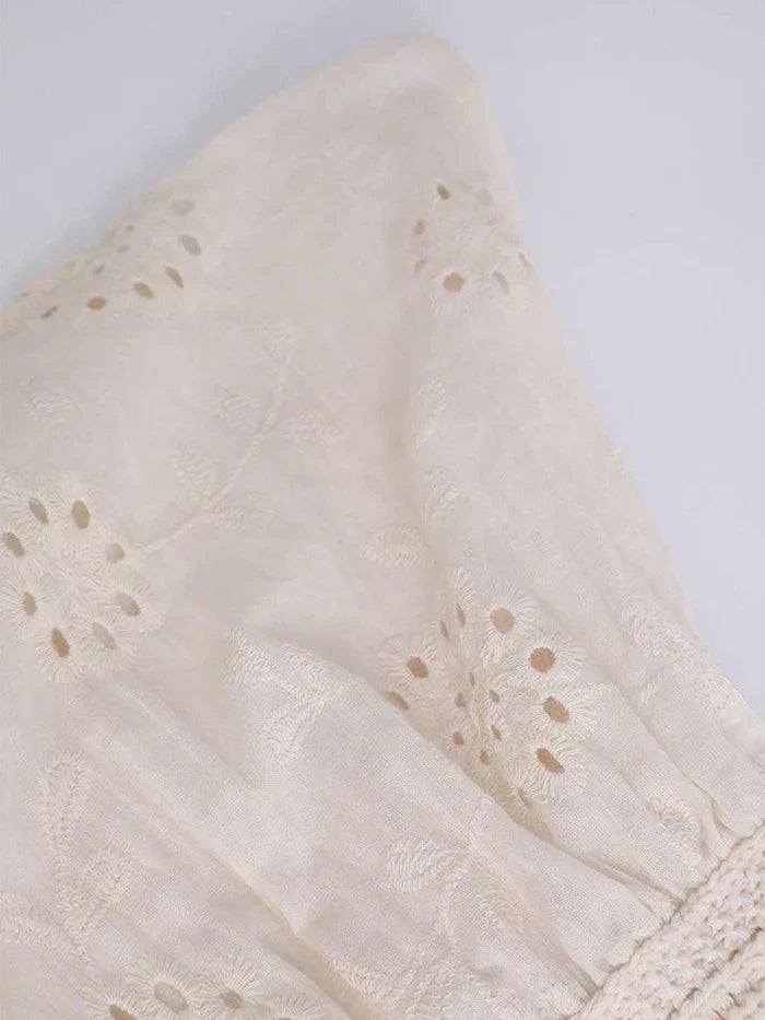 EYELET STRAPLESS TOP Y2K CUTE FASHION ESSENTIAL