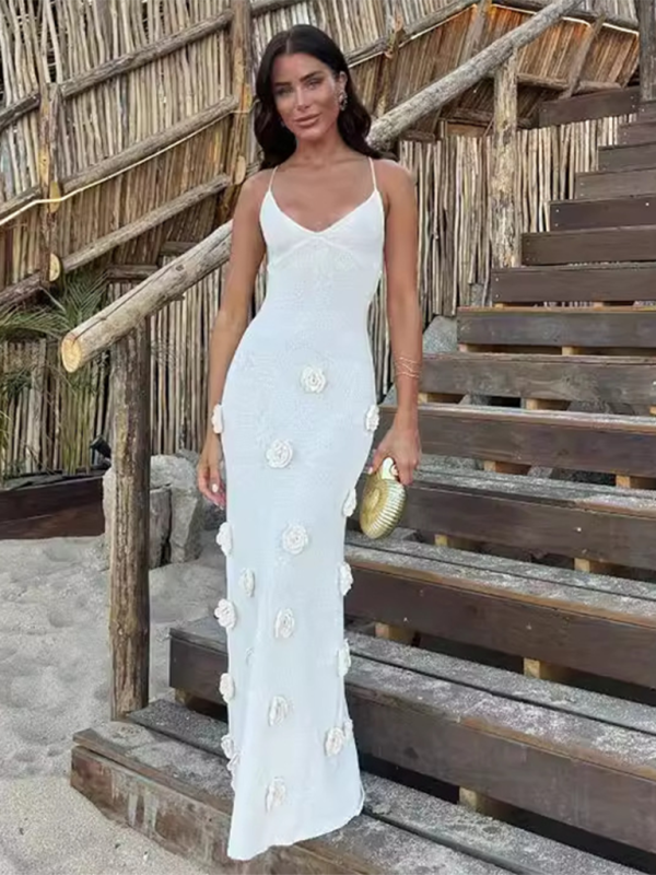 Fashionable and sexy sleeveless slim fit knitted embroidered suspender dress - White / S