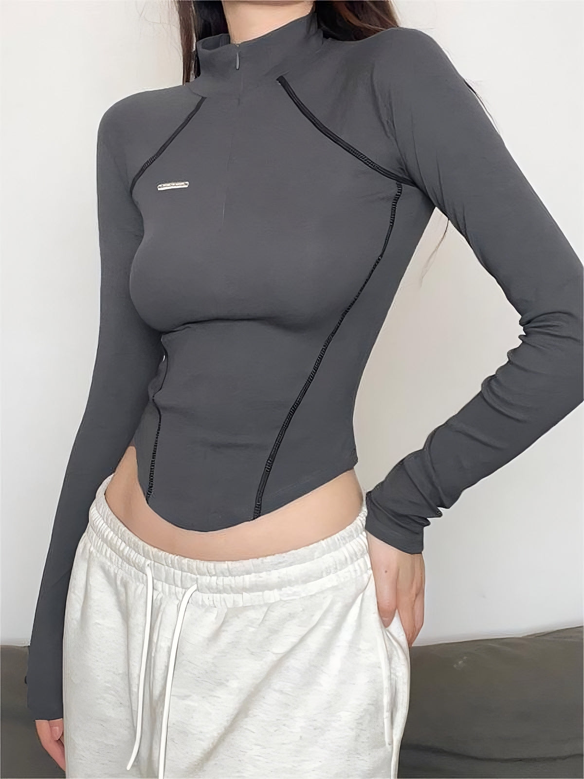 FITTED LONG SLEEVE TOP WITH INTRICATE SEAM DETAILS FOR CYBERPUNK STYLE