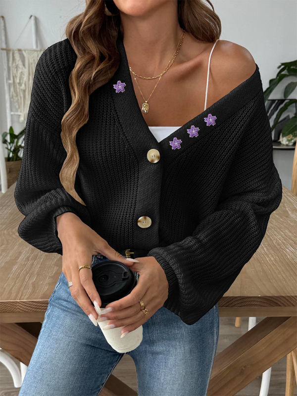 Floral Embroidered Applique Cropped Button Cardigan Sweater - Black / S
