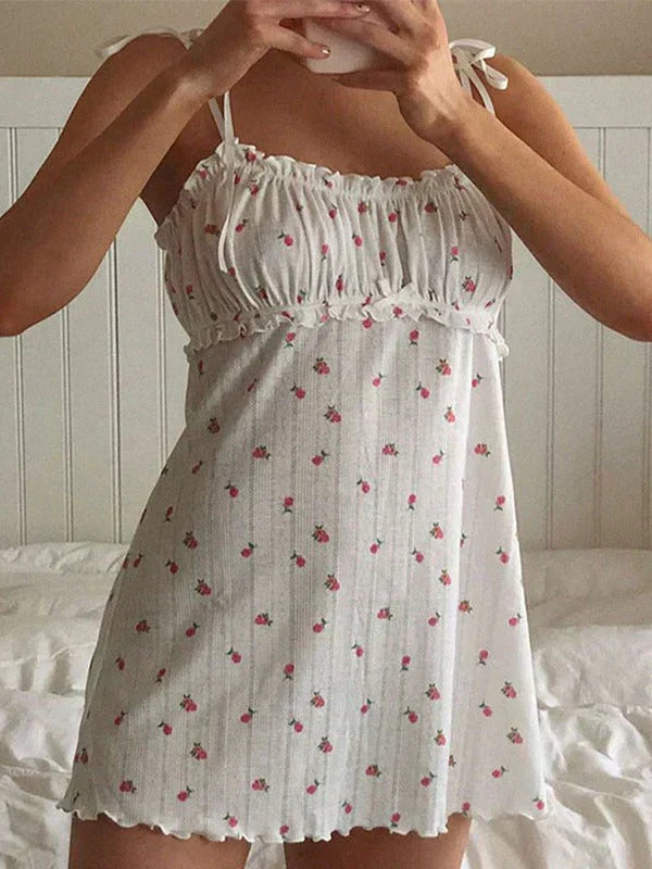 FLORAL PRINT DRESS WITH RUFFLE TRIM - PERFECT SUMMER ATTIRE