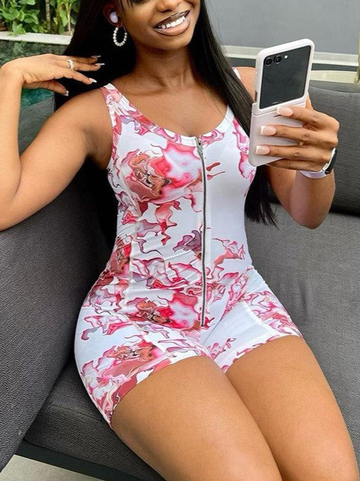 FLORAL ROMPER WITH FRONT ZIPPER - SLIM FIT VINTAGE PRINT ZIPPER