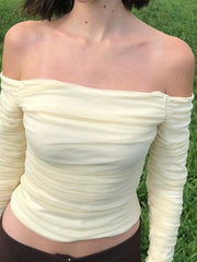 GATHERED OFF-THE-SHOULDER TOP FOR ULTIMATE COMFORT AND DURABLE MOVEMENT