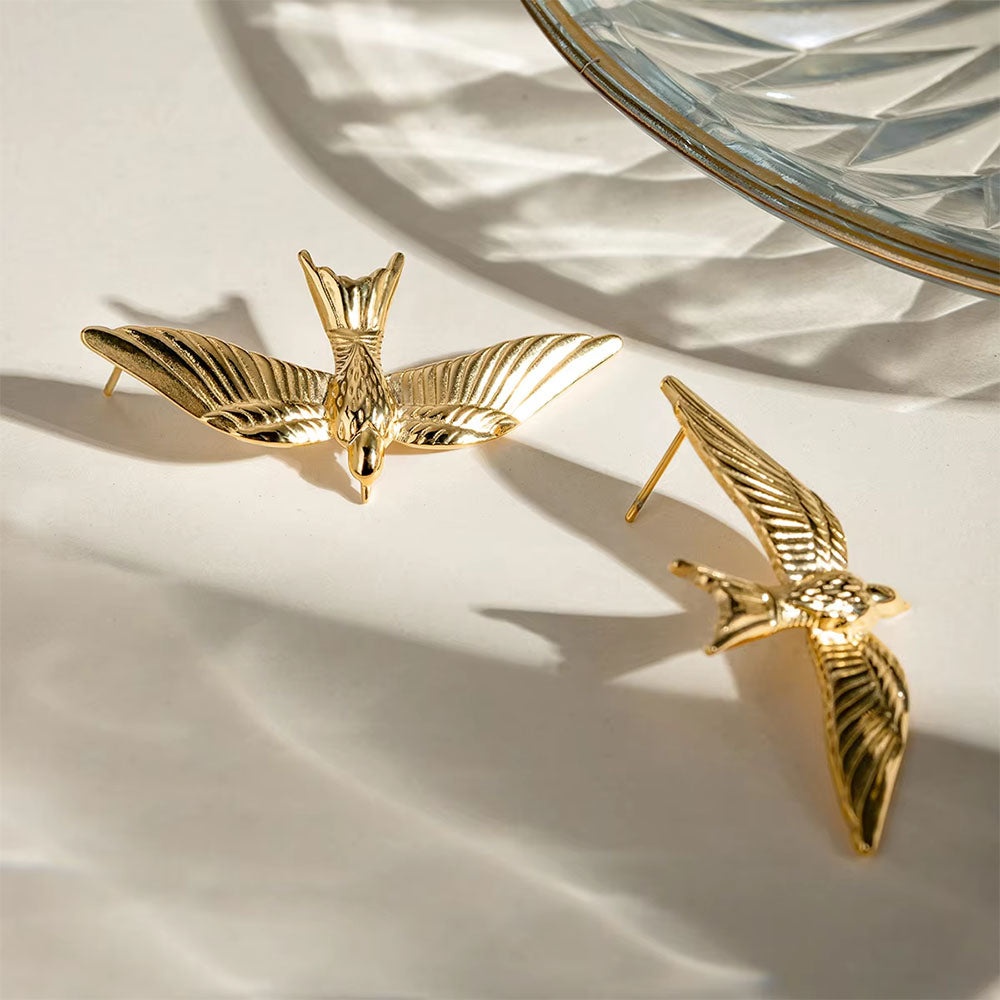 GOLD FLYING BIRD AESTHETIC EARRINGS PAIR