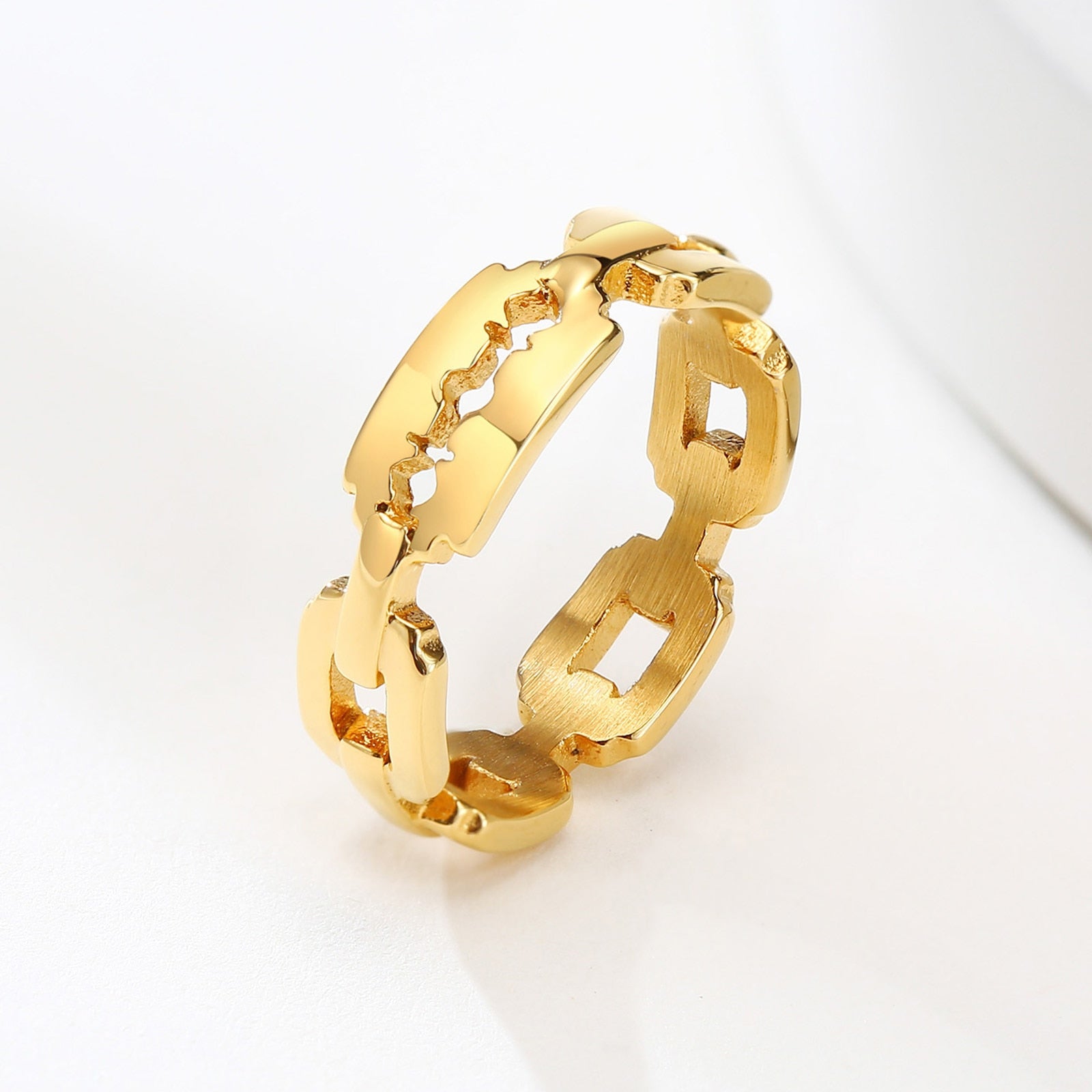 GOLD RAZOR BLADE RING FOR SAFE CUTTING TASKS