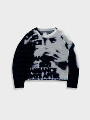 GRAPHIC SWEATER WITH DISTRESSED FACES KNITTED DESIGN