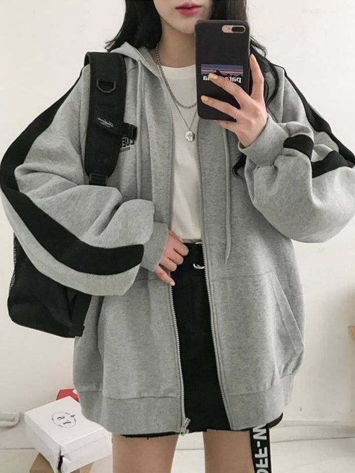 GRAY TONE OVERSIZED HOODIE WITH BLACK STRIPES