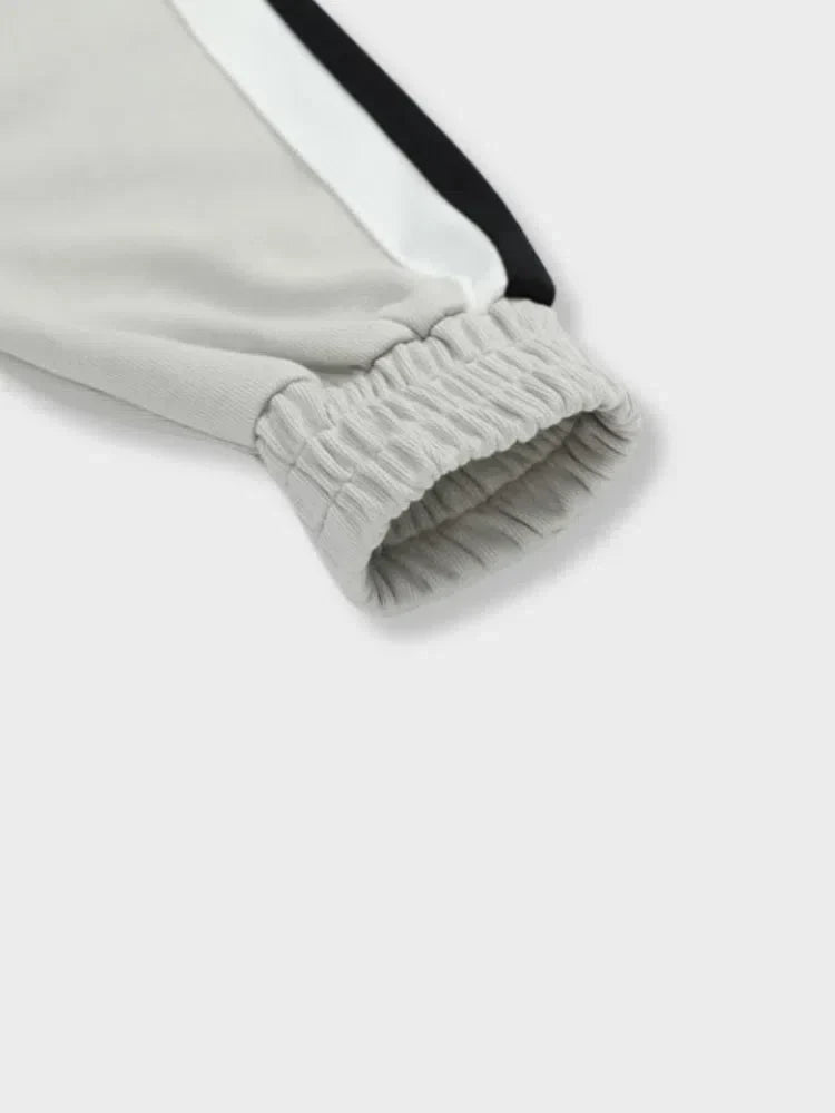 GRAY TRACK JACKET WITH STRIPED SLEEVES - OFFRE UNE STREETWEAR VINTAGE UNISEXE