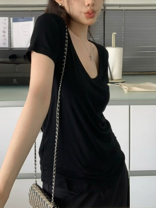 GRAY V-NECK T-SHIRT SOLID COLOR CLASSIC FOR EVERYDAY WEAR
