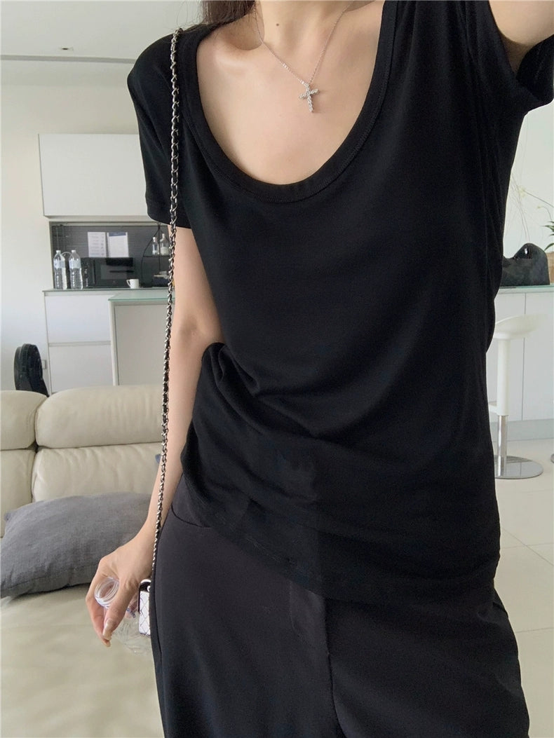 GRAY V-NECK T-SHIRT SOLID COLOR CLASSIC FOR EVERYDAY WEAR