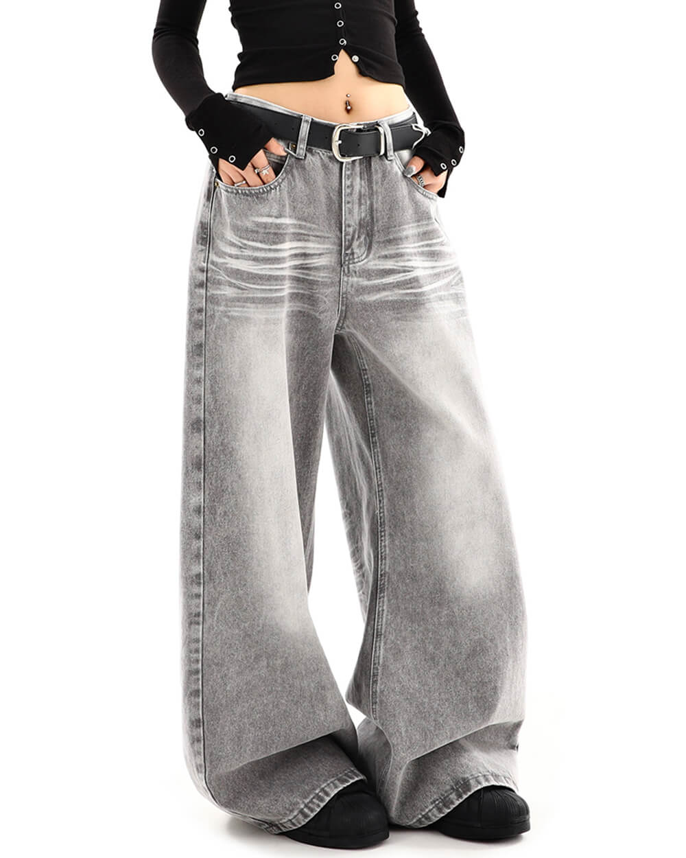 GRAY WIDE-LEG JEANS WITH BLACK BELT FOR WOMEN