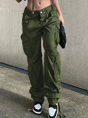 GREEN CARGO PANTS WITH PATCH DETAILS IN REGULAR FIT