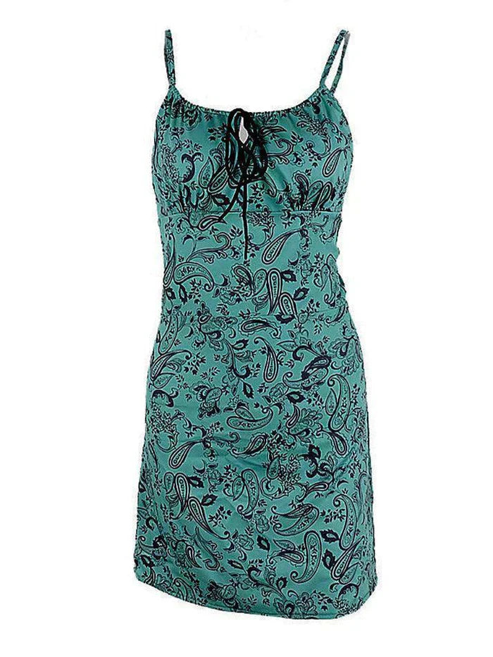 GREEN PAISLEY PRINT DRESS WITH FLATTERING SLIM FIT