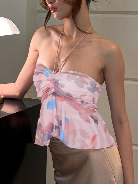 HALTER-NECK MESH TOP WITH IRREGULAR HEM AND CHIC HALTERNECK DESIGN