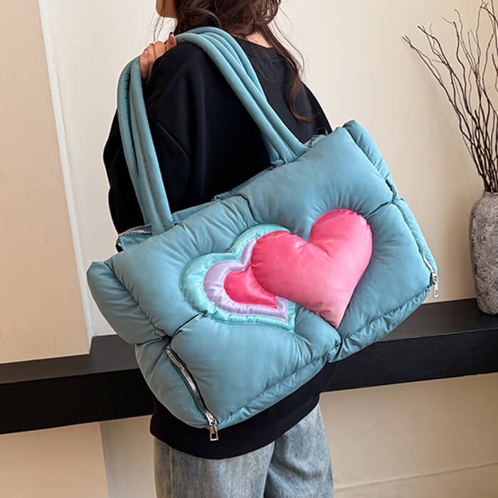 HEART PUFFER HANDBAG BLACK QUILTED TOTE
