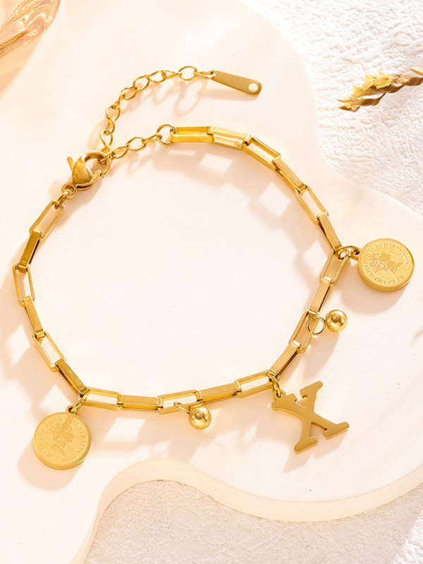 Trendy hip-hop personalized round plate with 26 letters bracelet – back view