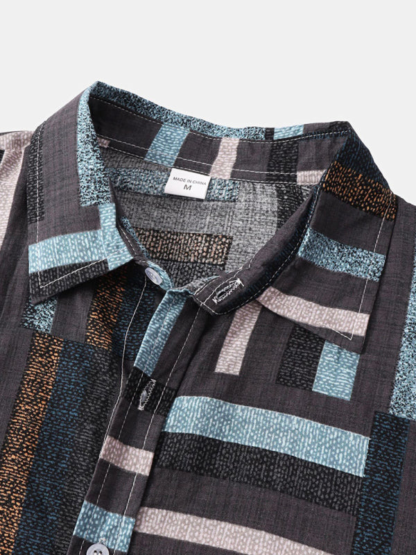 Lässiges Herrenhemd im Hawaii-Stil mit Print – perfekt für Strandurlaub und Freizeit. 