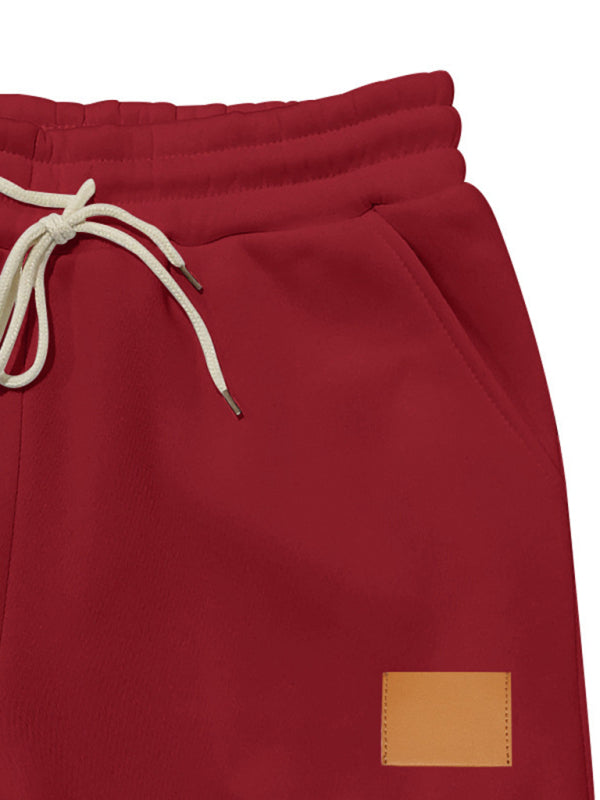 Men's cargo joggers – waistband detail with drawstring
