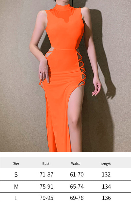 Sexy Sommerkleid mit hohem Schlitz und Trägern 