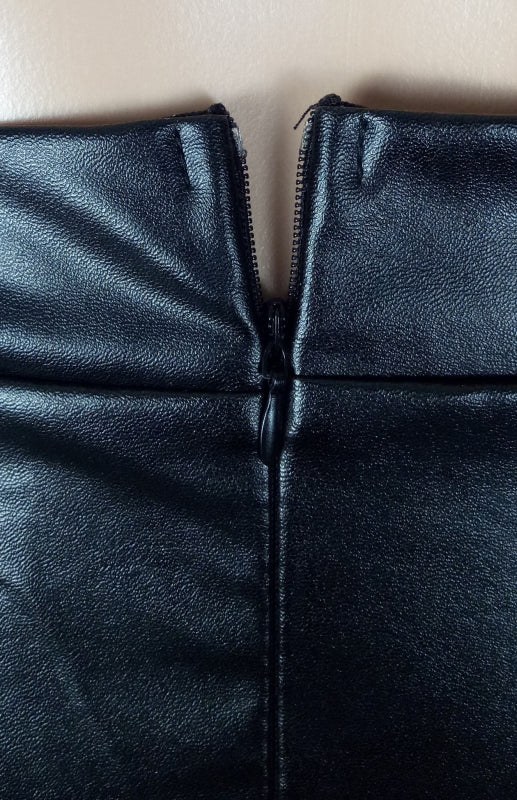 Jupe fendue mi-longue et moulante pour femme, style décontracté. 