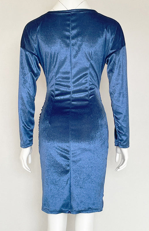 Sexy Samtkleid mit V-Ausschnitt, schmaler Passform, Schlitz und langen Ärmeln – perfekt für Cocktailpartys 