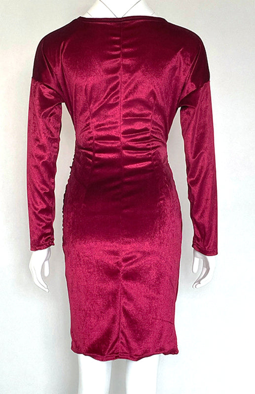 Sexy Samtkleid mit V-Ausschnitt, schmaler Passform, Schlitz und langen Ärmeln – perfekt für Cocktailpartys 