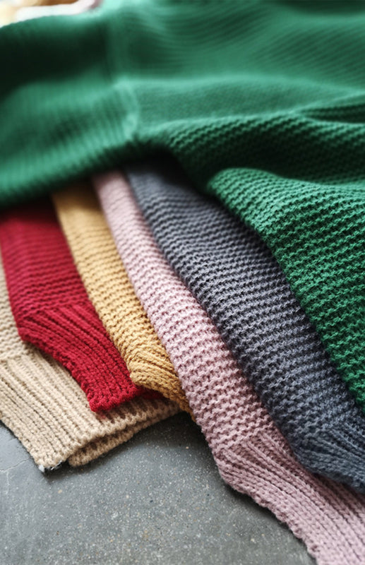 Damen-Strickpullover mit dickem Garn, langen Ärmeln und hohem Kragen 