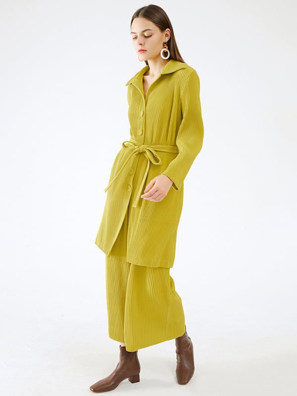 Tailleur deux pièces pour femme, haut à revers simple boutonnage 