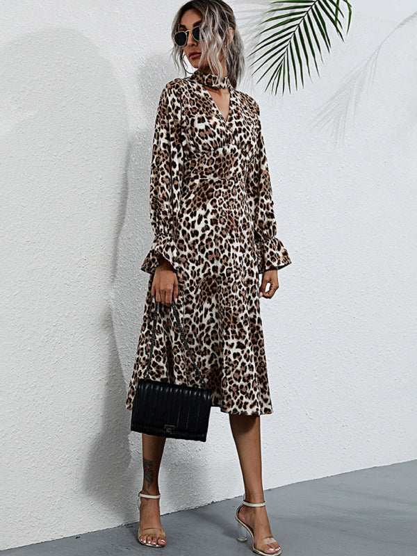 Robe midi à manches longues imprimée léopard 