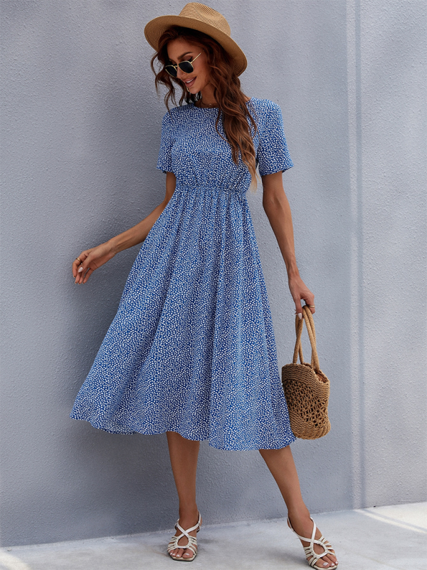 Robe fleurie d'été pour femme, petite taille, jupe mi-longue à manches courtes. 