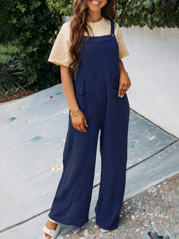 Neuer lässiger Jumpsuit in Unifarbe mit Taschen, gefaltetem Kragen und lockeren Hosenträgern 