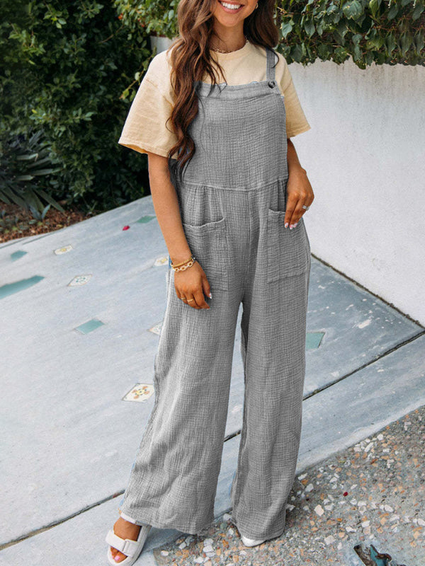 Neuer lässiger Jumpsuit in Unifarbe mit Taschen, gefaltetem Kragen und lockeren Hosenträgern 