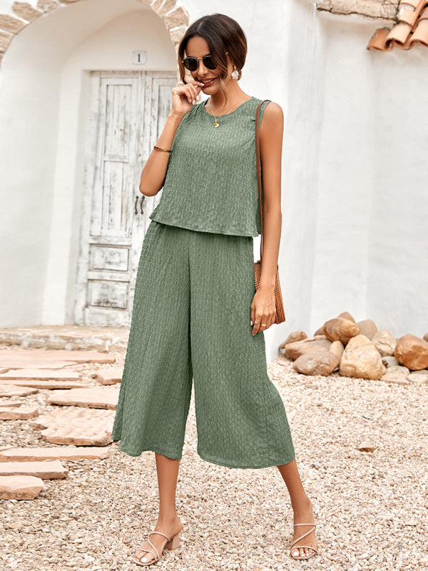 New Ladies Solid Color Casual Loose Sleeveless Ladies Jumpsuit - Closther