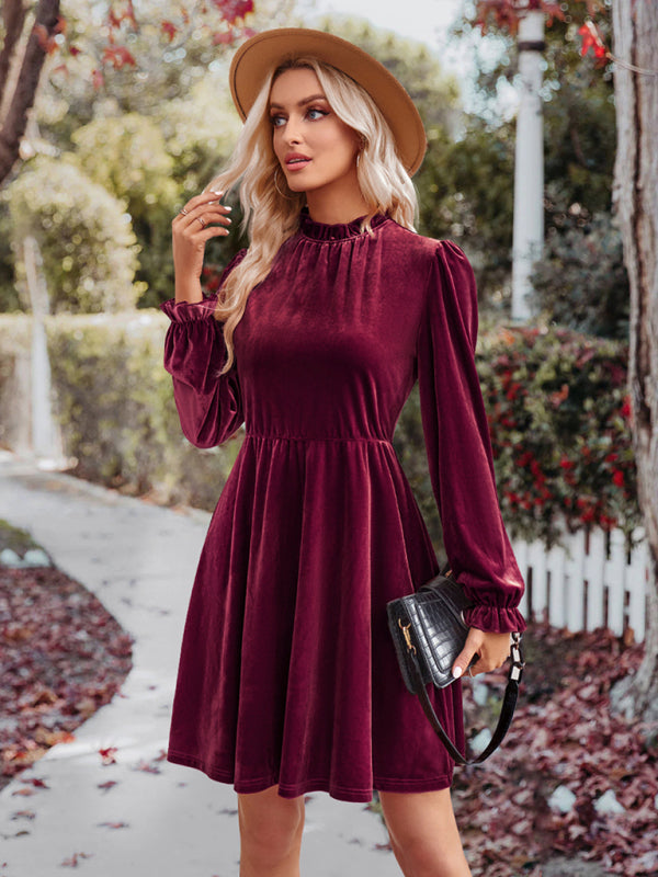 Turtleneck velvet solid color waist dress - Closther