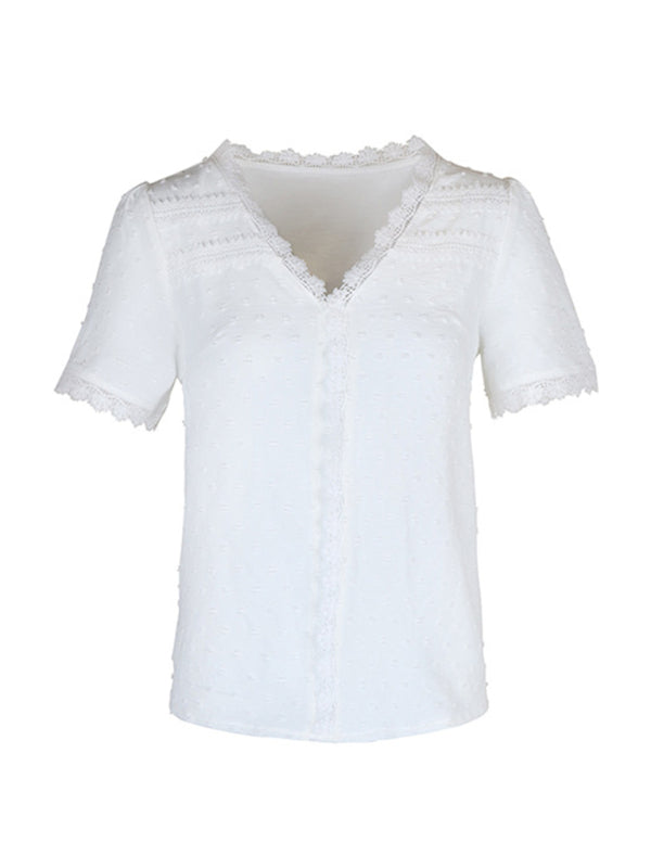 V-neck neckline lace panel elegant blouse – detail view