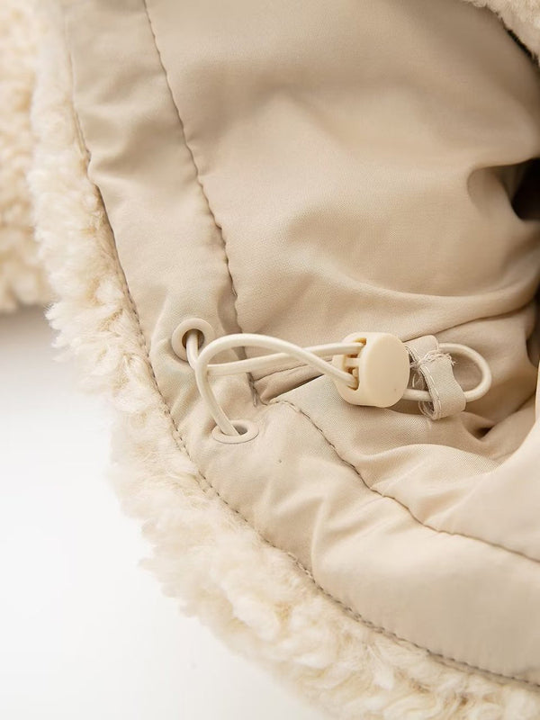Lässige Damen-Sherpa-Jacke mit schräger Tasche 