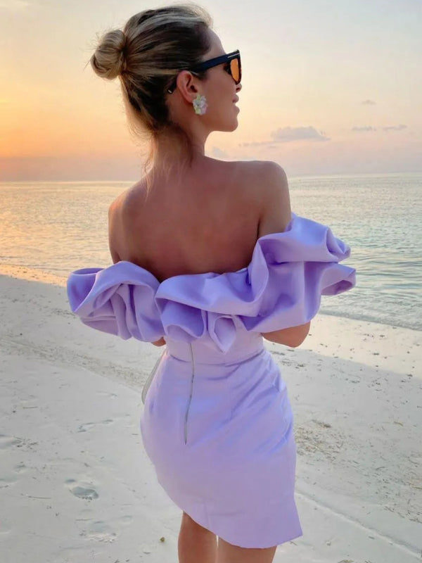 Neues einfarbiges schulterfreies Kleid mit bauchfreiem Oberteil 
