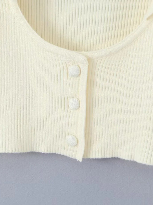 Damen-Langarmjacke mit neuem Reverskragen + farblich passende Hosenträger + Faltenrock 