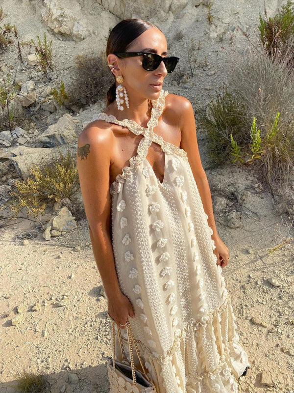 Damenmode Neckholder-Kleid mit dreidimensionalem Blumenmuster 