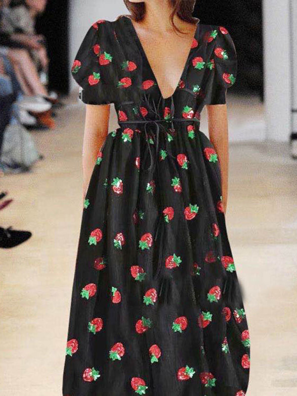 New women's French strawberry two-color sequined long skirt mesh strappy pleated dress – closeup view