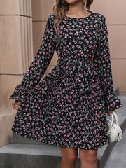 Boho-Kleid mit Blumenmuster und langen Ärmeln 