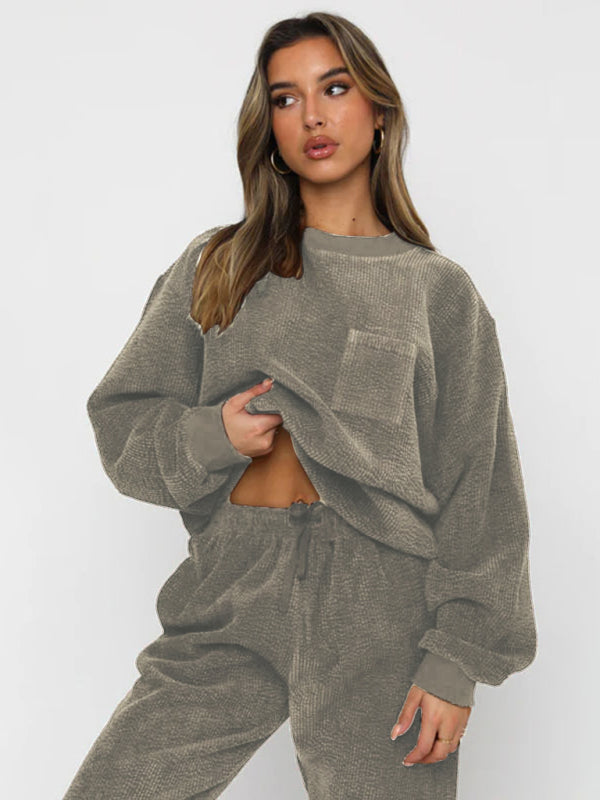 Zweiteiliges Set aus Cordhose und Rundhalsausschnitt für Damen (einfarbig) 