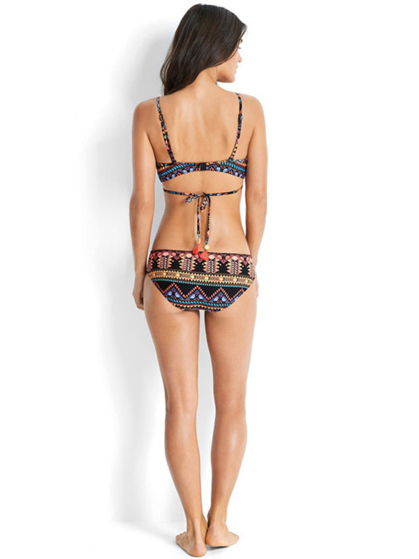 Feminine western style printed stretch elastic two piece bikini