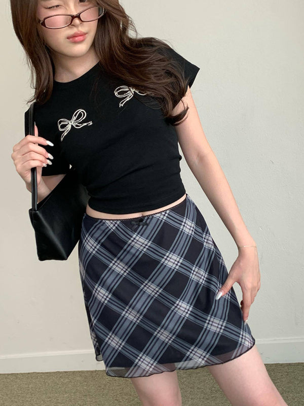 Neues Damen-T-Shirt mit Schleifenprint zum Valentinstag, Kurzarm, schmal geschnitten, Streetwear-Style, Hot Girl Fashion 